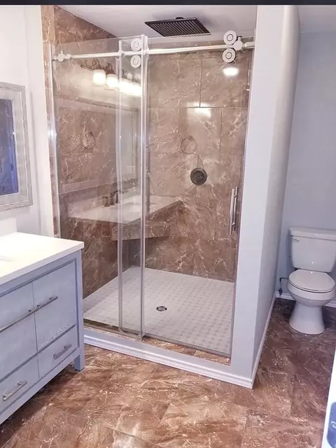 Bath - 910 Baylor Blvd, Big Spring, TX 79720 photo 1 of 4