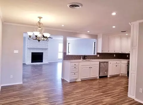 Kitchen - 910 Baylor Blvd, Big Spring, TX 79720 photo 1 of 3