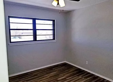 Bedroom - 910 Baylor Blvd, Big Spring, TX 79720 photo 1 of 2