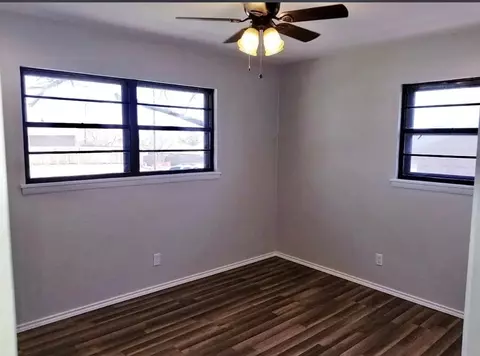 Bedroom - 910 Baylor Blvd, Big Spring, TX 79720 photo 2 of 2