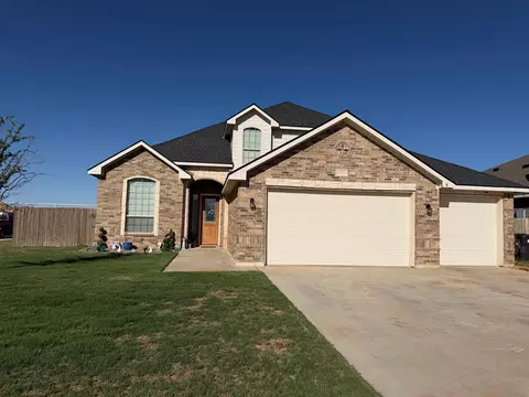 4910 Meadowside St, Midland, TX 79705