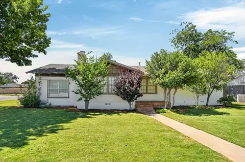 1614 W Louisiana Ave, Midland, TX 79701