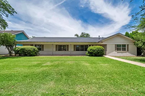 2802 Maxwell Dr, Midland, TX 79705