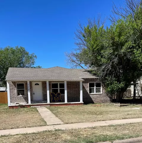1208 W Tennessee Ave, Midland, TX 79701