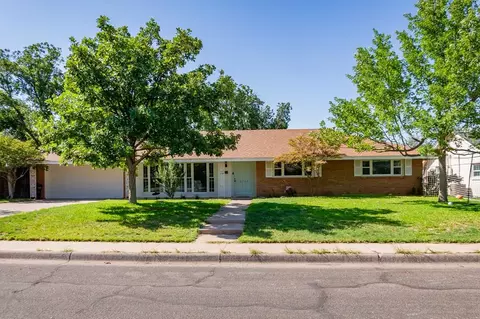 2302 Sinclair Ave, Midland, TX 79705