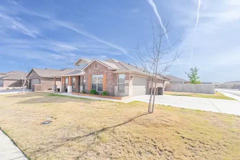 6914 Corral Dr, Midland, TX 79705