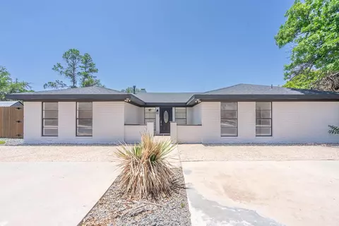4401 Lanham St, Midland, TX 79705