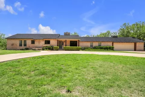 901 Mountain Park Dr, Big Spring, TX 79720