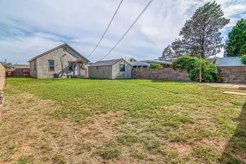 Exterior - 1109 E 13th St, Big Spring, TX 79720 photo 6 of 8