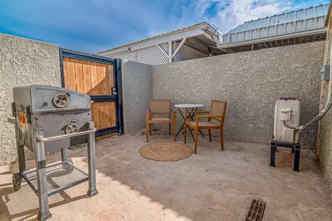 Exterior - 1109 E 13th St, Big Spring, TX 79720 photo 4 of 8