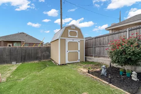 Exterior - 3414 Fordham Ave, Big Spring, TX 79720 photo 4 of 5