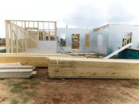 308 S Carver, Midland, TX 79701
