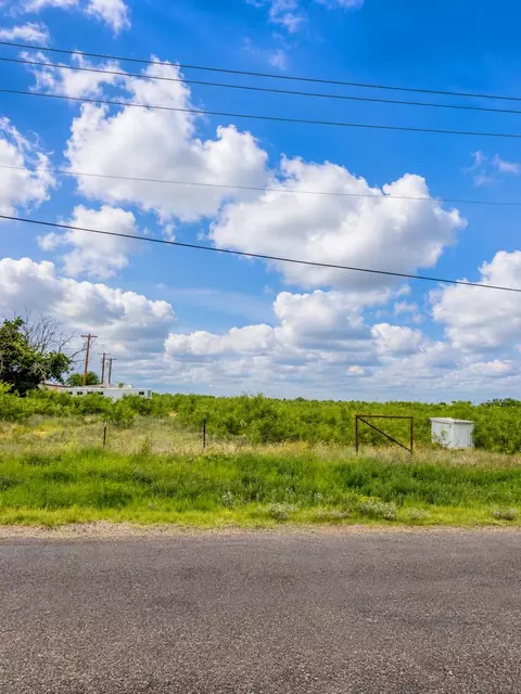 7501 Roberts Rd, Big Spring, TX 79720