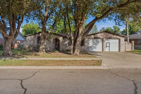 3215 Camarie Ave, Midland, TX 79705