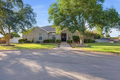2206 Stratford Ct, Midland, TX 79705