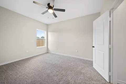 Bedroom - 2219 Lynn Dr, Big Spring, TX 79720 photo 1 of 3
