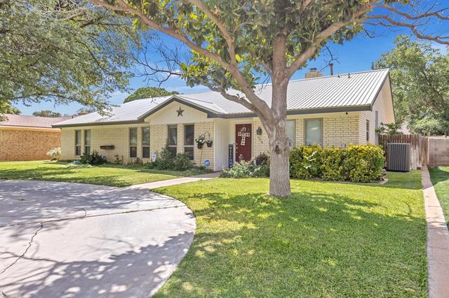 4619 Somerset Dr, Odessa, TX 79761
