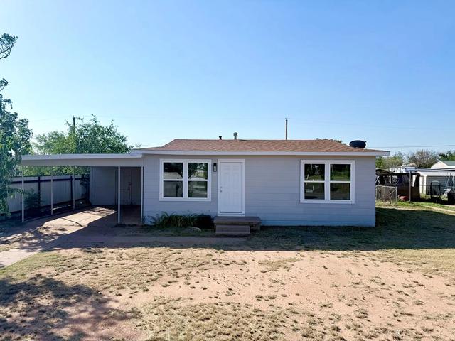 3712 Noble Dr, Snyder, TX 79549
