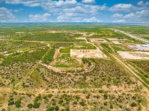 303 Hughes Rd, Big Spring, TX 79720 photo 5
