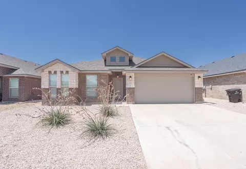 2905 Yellowstone Ct, Midland, TX 79705
