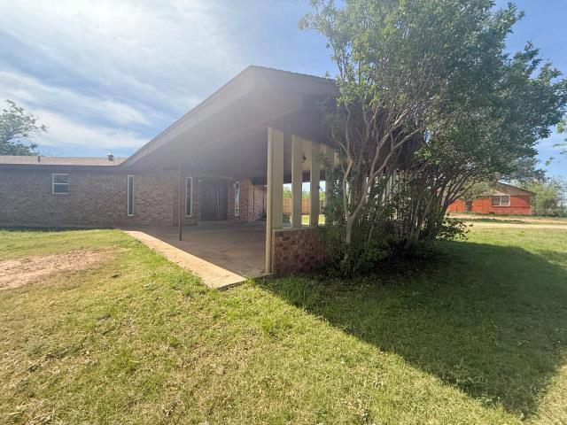 1147 Graves Rd, Snyder, TX 79549