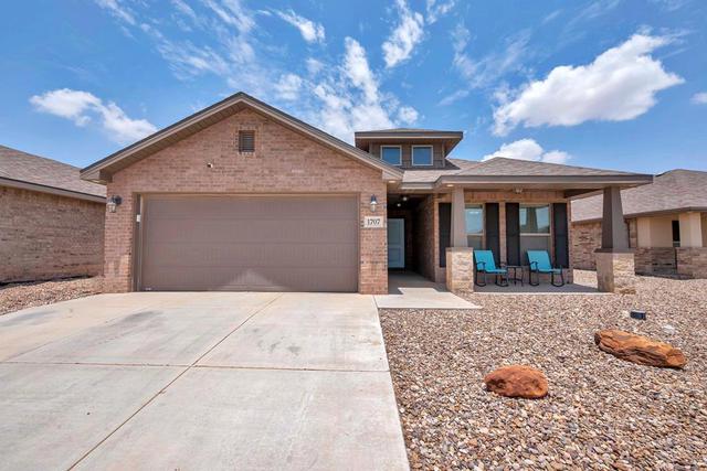 1707 Wrangler Ln, Midland, TX 79705