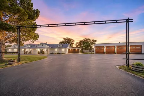 4513 Robin Ln, Midland, TX 79707