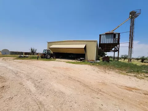 1016 E County Rd, Lamesa, TX 79331 photo 13