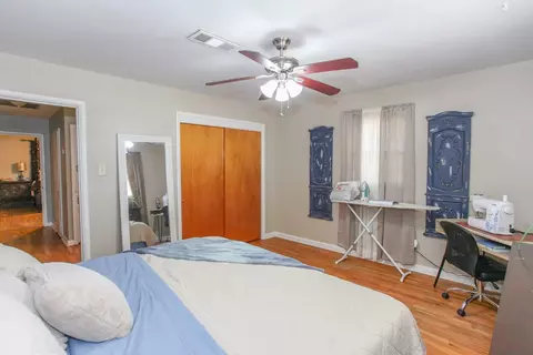Bedroom - 1602 E 17th St, Big Spring, TX 79720 photo 3 of 5