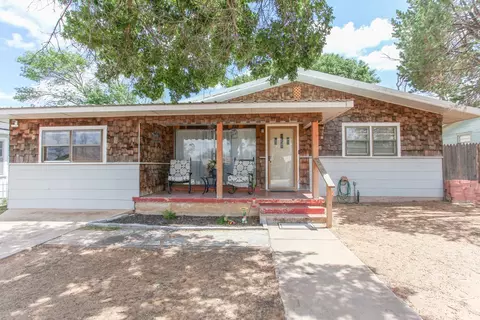 Exterior - 1602 E 17th St, Big Spring, TX 79720 photo 9 of 11