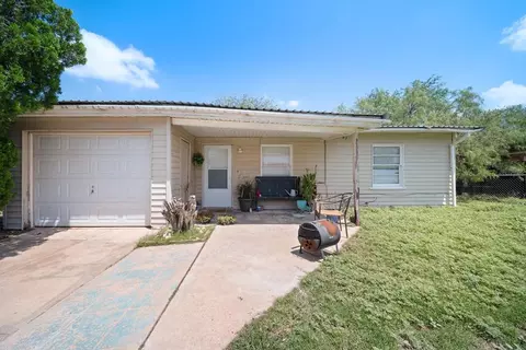 1213 Ridgeroad Dr, Big Spring, TX 79720 photo 1