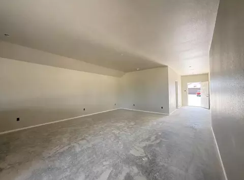 Living - 3307 Fordham Ave, Big Spring, TX 79720 photo 2 of 2