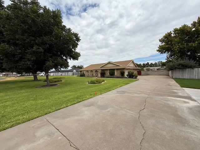9114 Bedford Dr, Odessa, TX 79764