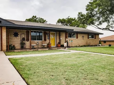 2703 Apache Dr, Big Spring, TX 79720 photo 4