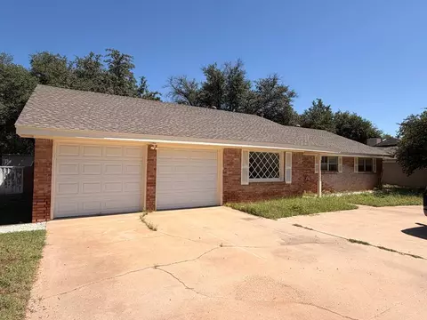 3214 Golf Course Rd, Midland, TX 79703