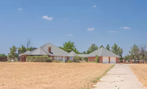 2909 Ann Dr, Midland, TX 79705