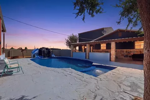 Exterior - 6714 E County Rd 110, Midland, TX 79706 photo 3 of 27