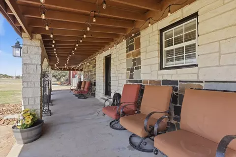 Exterior - 6714 E County Rd 110, Midland, TX 79706 photo 12 of 27