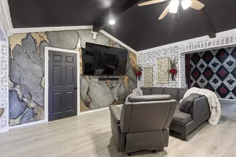 Living - 6714 E County Rd 110, Midland, TX 79706 photo 2 of 4