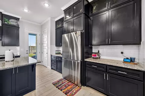 Kitchen - 5707 Delaney, Midland, TX 79707 photo 4 of 10