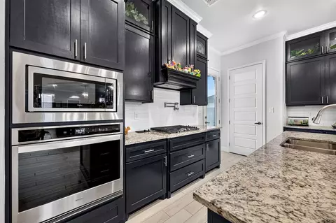 Kitchen - 5707 Delaney, Midland, TX 79707 photo 8 of 10