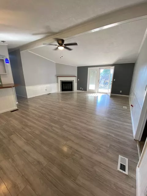Living - 202 E Robinson Rd, Big Spring, TX 79720 photo 1 of 2