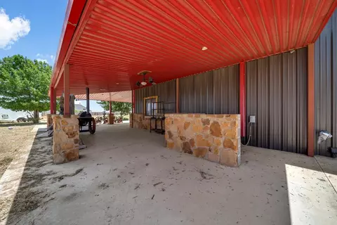 Exterior - 108 Clay Rd, Big Spring, TX 79720 photo 2 of 7