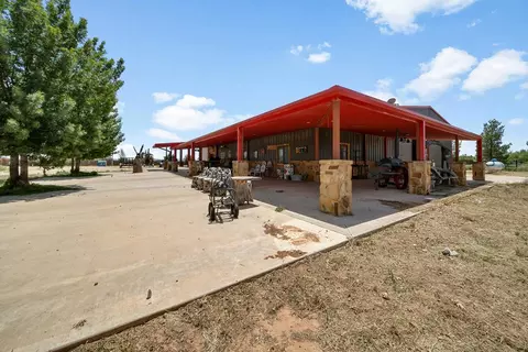 Exterior - 108 Clay Rd, Big Spring, TX 79720 photo 1 of 7