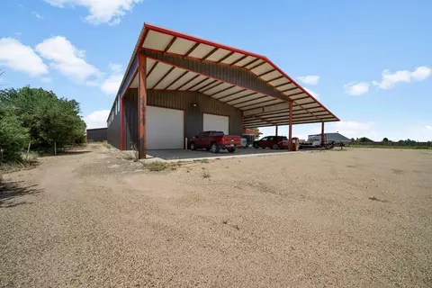 Exterior - 108 Clay Rd, Big Spring, TX 79720 photo 4 of 7