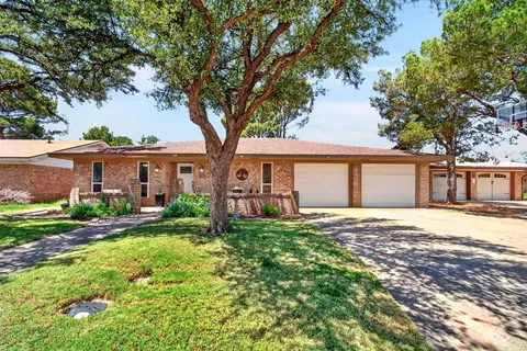 1509 Manor Ct, Midland, TX 79703