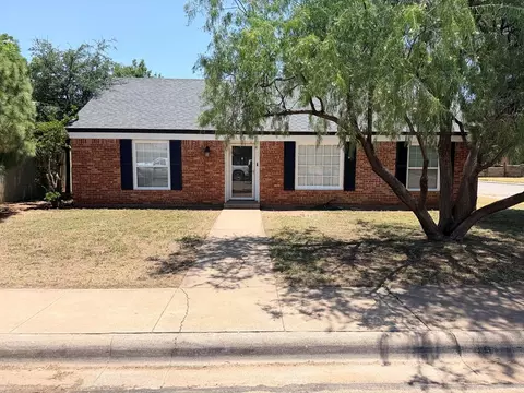 613 W Estes Ave, Midland, TX 79701