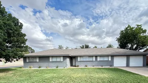 1601 Cimmaron Dr, Midland, TX 79705