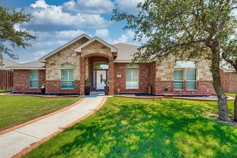 4905 Hilltop Dr, Midland, TX 79707