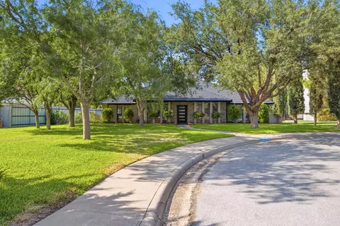 3804 St Andrews Ct, Midland, TX 79707
